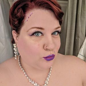 Meet your Posher, Marilyn